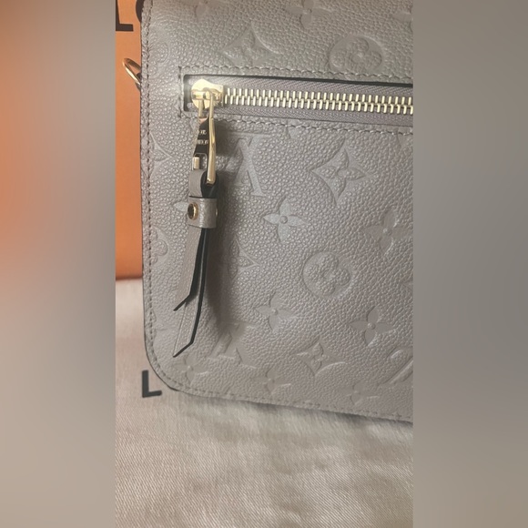 Sold 🥰Louis Vuitton Empriente Pochette Metis Turtledove - Picture 11 of 12